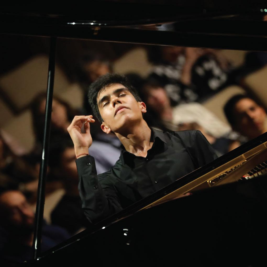 Daniel Díaz-Padilla, Piano, Colombia en Teatro Estudio - Julio Mario Santo Domingo - Bogotá