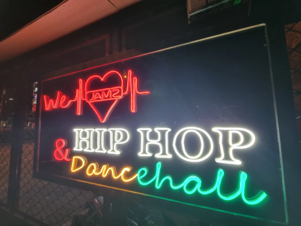 JAMZ - Hip Hop y DanceHall  @JAMZnightclub